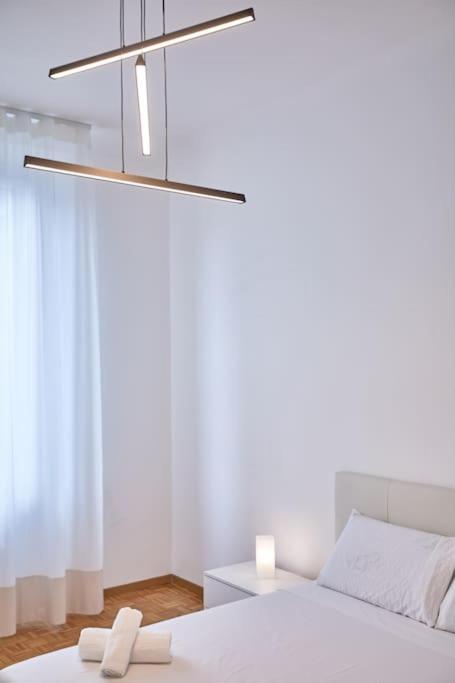 Lenny'S Central Apartment Milano Dış mekan fotoğraf